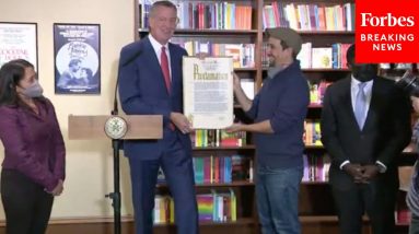 Mayor Bill de Blasio, Lin-Manuel Miranda Celebrate Drama Book Shop Reopening