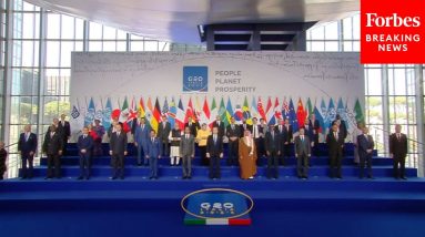 Biden, World Leaders Take Family Photo At 2021 G20 Summit In Rome, Italy