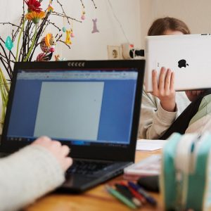 'I Like Our Odds': Senators Frame Big Tech Fight As Parents vs. Lobbyists