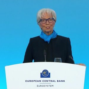 Lagarde: Bets on ECB Hikes Not in Line With Guidance