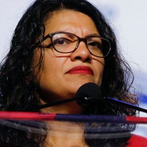 Rashida Tlaib Decries Fearmongers Against Arab Americans, Praises Peace Activist