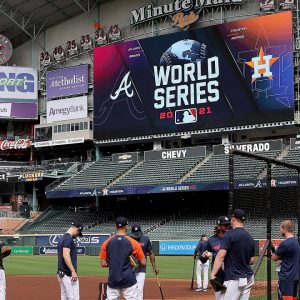 Sheila Jackson Lee Cheers On Astros As They Kick Off World Series