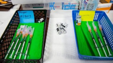 Covid Pill Doesn’t End Need for Vaccinations: Johns Hopkins