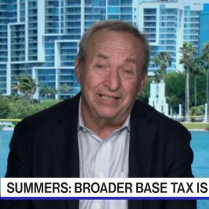 Larry Summers Clashes with Yellen Over Inflation Fears