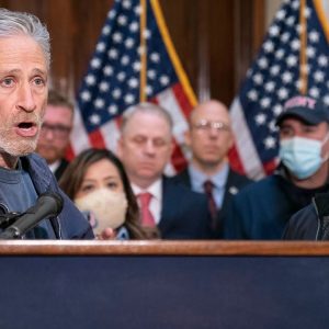 Jon Stewart Urges Congress To Provide Health Care To Veterans Who Are Victims Of Burn Pits